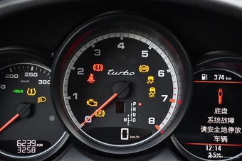 2016款卡宴Turbo 4.8T自动