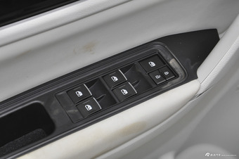 2017款景逸S50 1.6L自动豪华型 