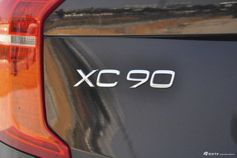 2015款沃尔沃XC90 2.0T T6 智尊版 7座 