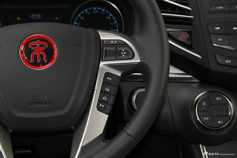 2017款比亚迪宋盖世升级版1.5TID自动舒适型