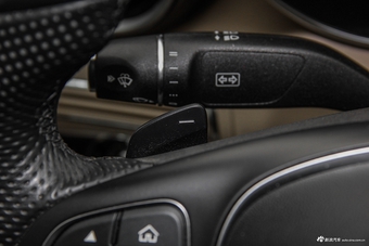 2016款奔驰C级2.0T自动C 200 L运动型