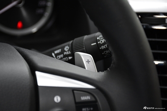 2017款本田UR-V 2.0L 370TURBO自动四驱尊耀版