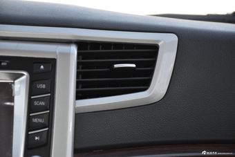 2014款金杯阁瑞斯2.7L自动旗舰型加长9座