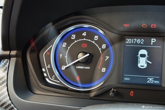 2017款北汽绅宝X25 1.5L自动精英导航型