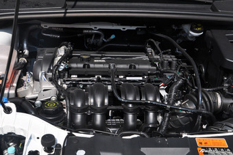 2017款福克斯三厢1.6L自动风尚型智行版