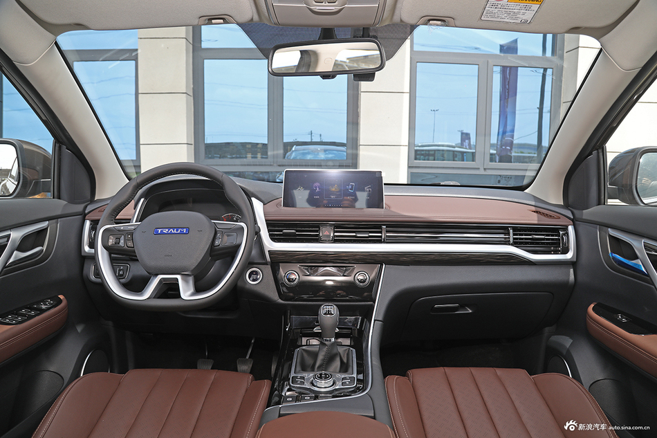 2018款君马SEEK 5 1.5T手动领智版