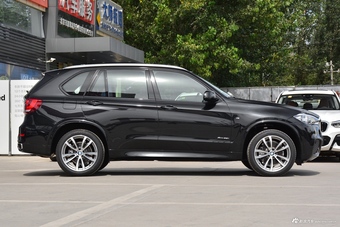 2018款宝马X5 3.0T 自动xDrive35i M运动型