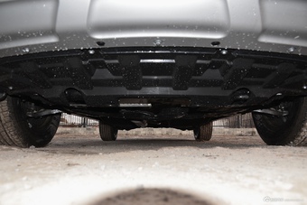 2016款东风MX5 2.0L自动旗舰型