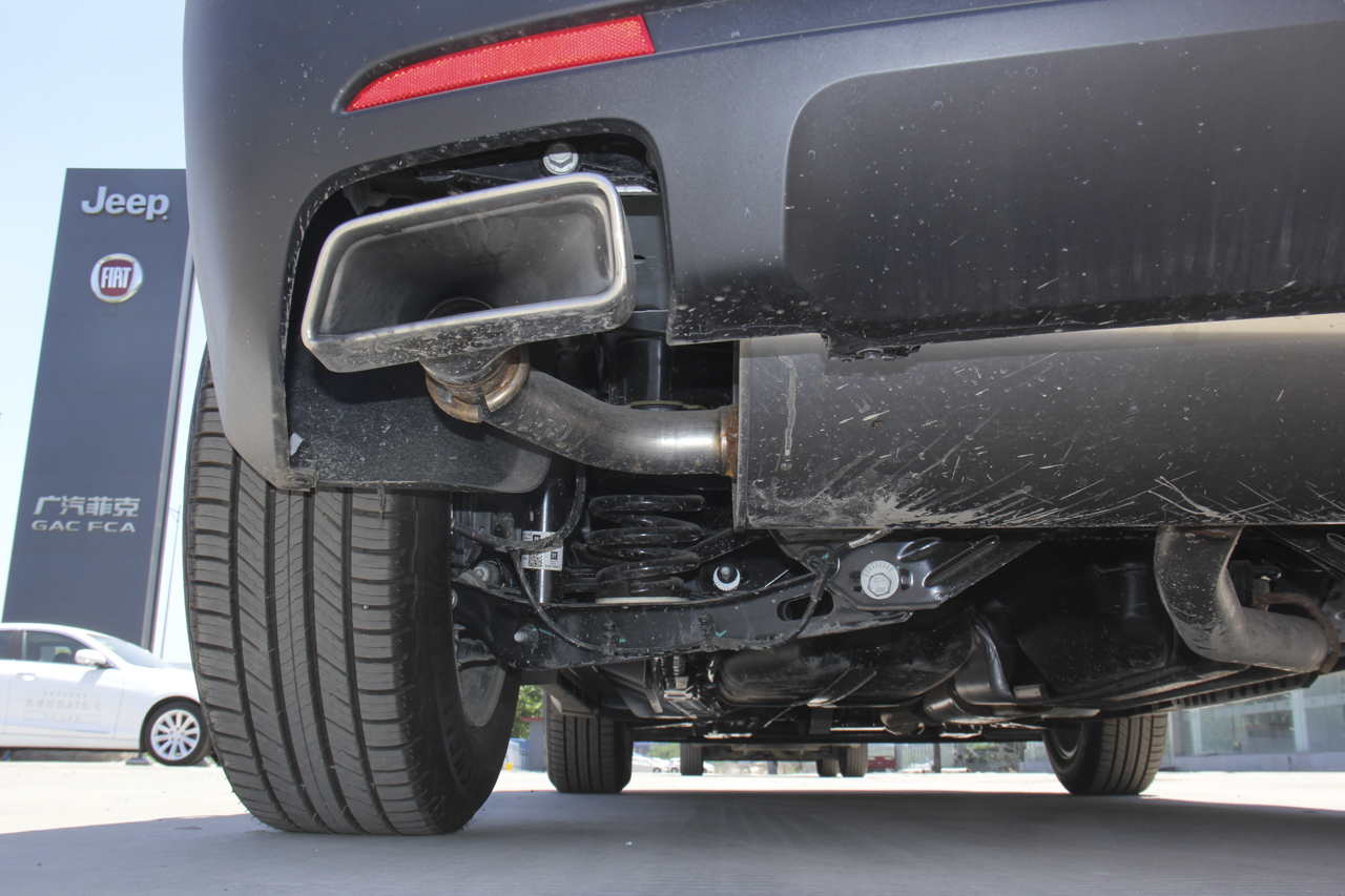 2018款XT5 2.0T自动28T四驱豪华型