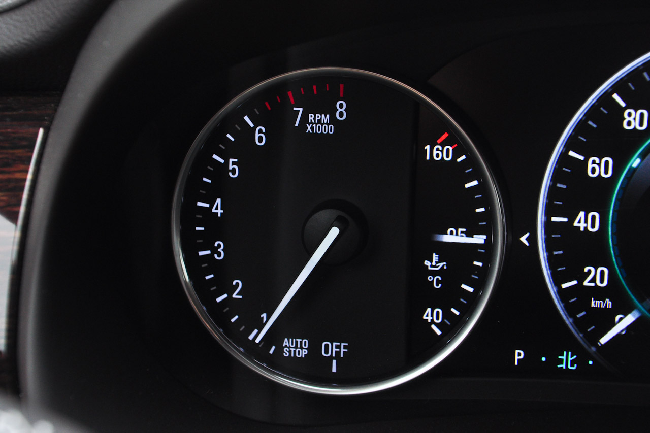 2016款君越2.0T自动旗舰型28T