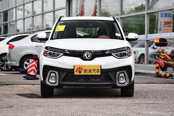 2017款风神AX4 1.6L手动潮悦型