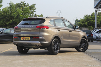  2017款猎豹CS10 2.0T手动卓越型