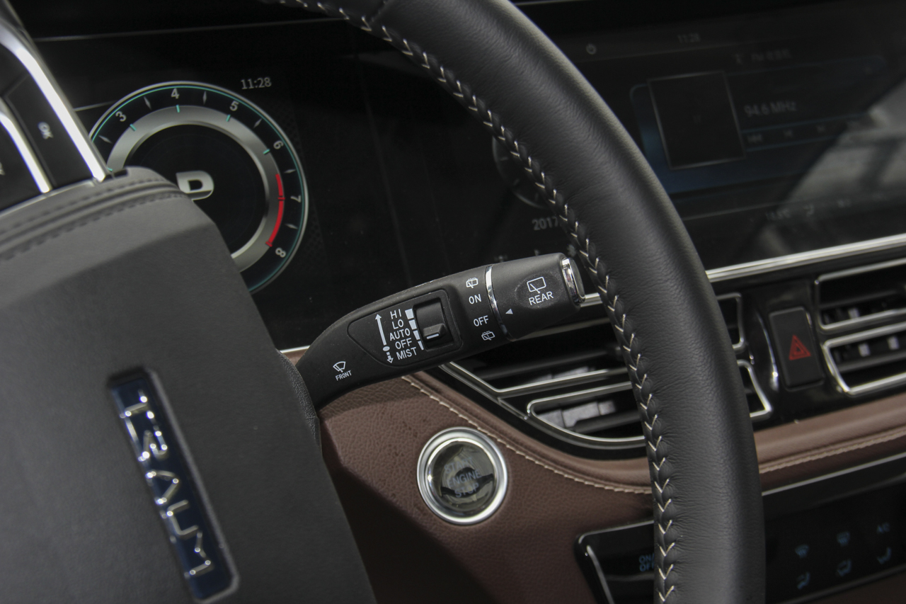 2018款君马S70 1.5T自动豪华运动型5座