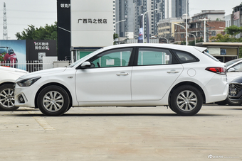 2018款逸行1.6L自动逸享版