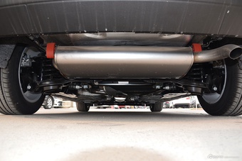 2017款福克斯两厢1.6L自动舒适型智行版 珠光白