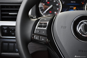 2017款景逸X6 乐享系列1.5T手动尊享型