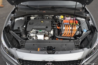 2018款名爵6新能源 45T E-DRIVE智驱混动PILOT超级互联网版