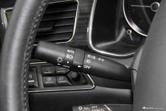 2018款红旗H7 3.0T自动尊崇版35V6