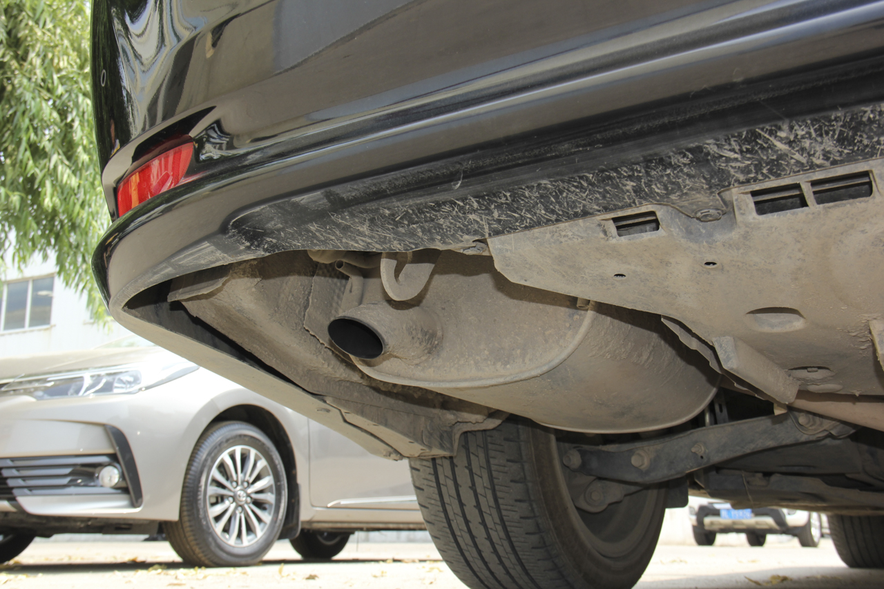 2018款皇冠2.0T自动尊享版