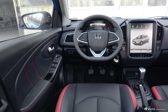2017款纳智捷 U5 SUV 1.6L手动爵士版