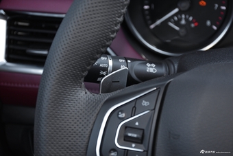 2018款哈弗H6 Coupe 1.5T自动两驱超豪型红标