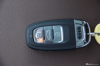 2017款奥迪A6L 1.8L自动TFSI 舒适型 