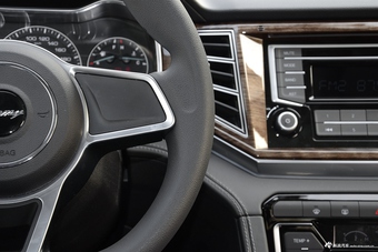 2017款大迈X7 1.8T手动豪华型