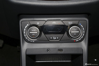 2017款森雅R7 1.6L 自动智能型