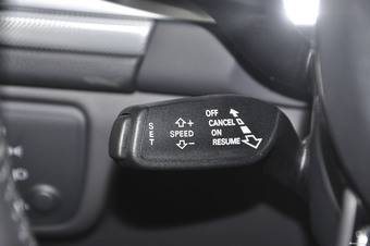 2017款奥迪A6L 3.0T自动45TFSI quattro运动型