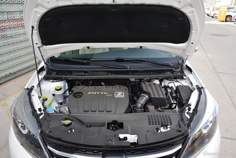 2016款众泰Z300 1.5L手动尊享型图片