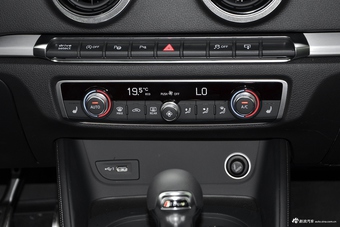 2017款奥迪S3改款2.0T自动 Limousine