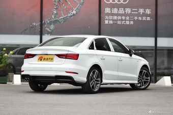 2018款奥迪A3 30周年型1.4T自动Limousine 35 TFSI运动型