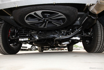 2017款野马T70S运动版1.5L手动豪华型 