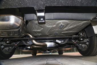 2017款雪铁龙C6 1.8T自动豪华型