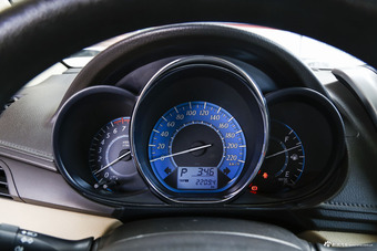 2014款YARiS L 致炫1.5L自动锐动版