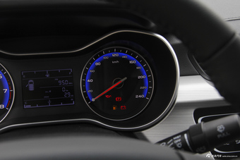 2018款吉利远景1.5L手动幸福版