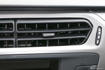 2018款全新爱丽舍1.6L手动舒适型