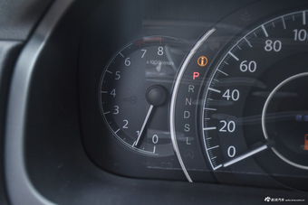 2015款CR-V 2.0L自动四驱风尚版