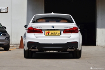 2018款宝马5系2.0T自动530Li尊享型 M运动套装