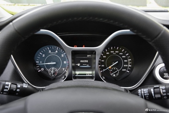 2016款驭胜S330 1.5T自动两驱尊贵版