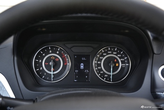 2017款V5菱致1.5L手动新贵型