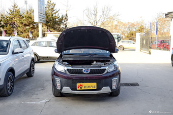 2016款昌河Q35 1.5L手动舒适炫酷版