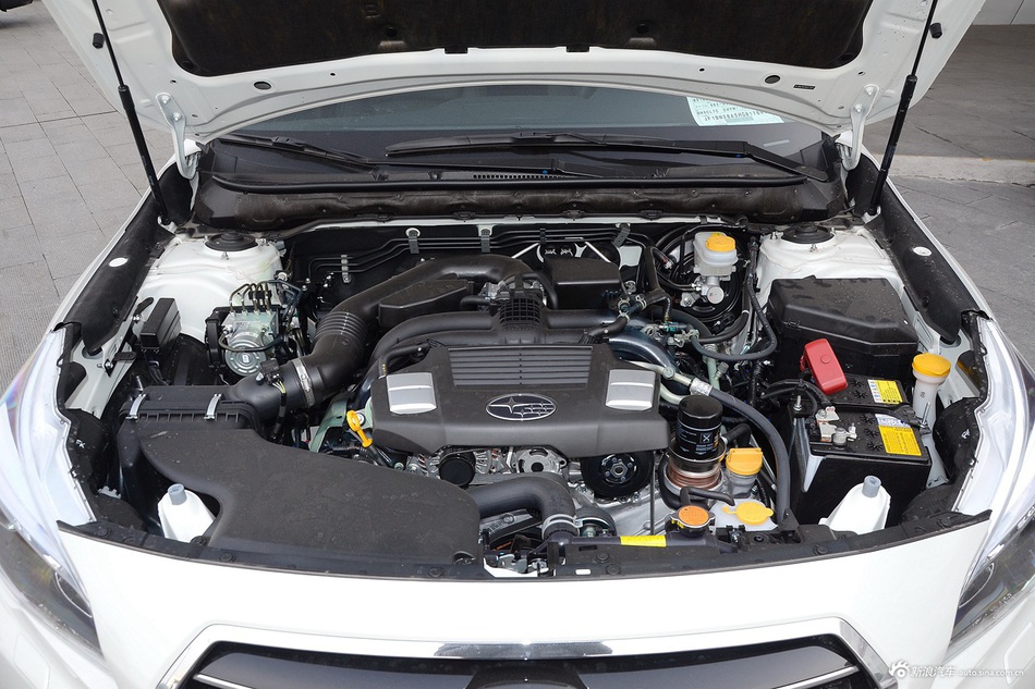 2017款力狮 2.5L自动全驱荣耀版 EyeSight