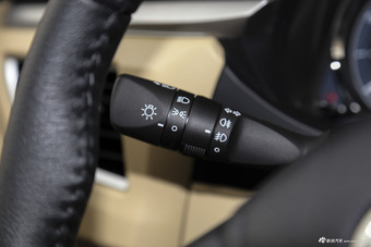 2017款卡罗拉1.2T自动GL-i真皮版