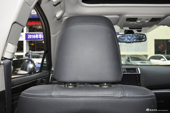 2016款力狮 2.5L自动全驱荣耀版