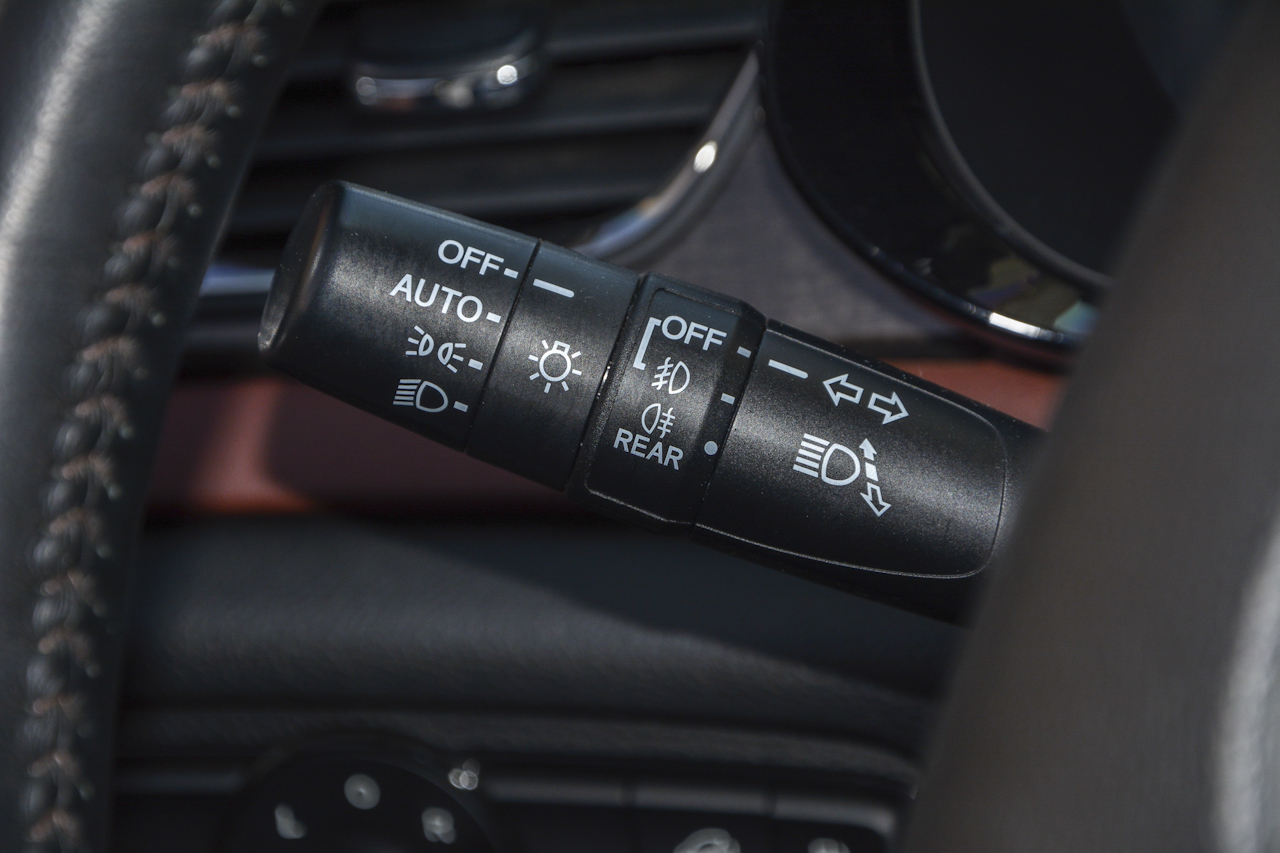 2017款传祺GS8 2.0T自动两驱豪华智联版320T