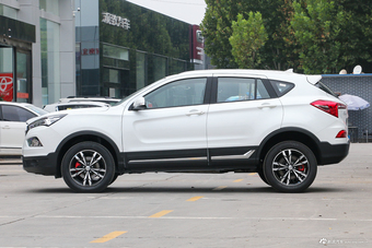 2019款海马S5 1.5T自动豪华型230T