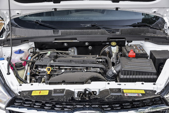 2017款艾瑞泽5 1.5L手动豪华版