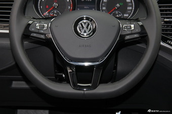 2017款途昂2.0T自动四驱豪华版380TSI