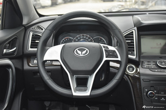 2016款幻速S6 1.5T 手动领先型